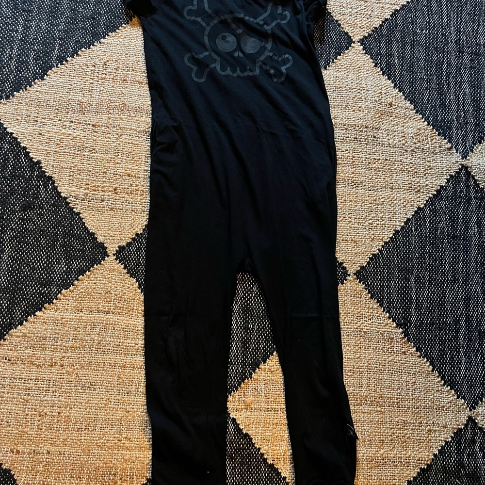 nununu Black Kids Jumpsuit with Skull Design